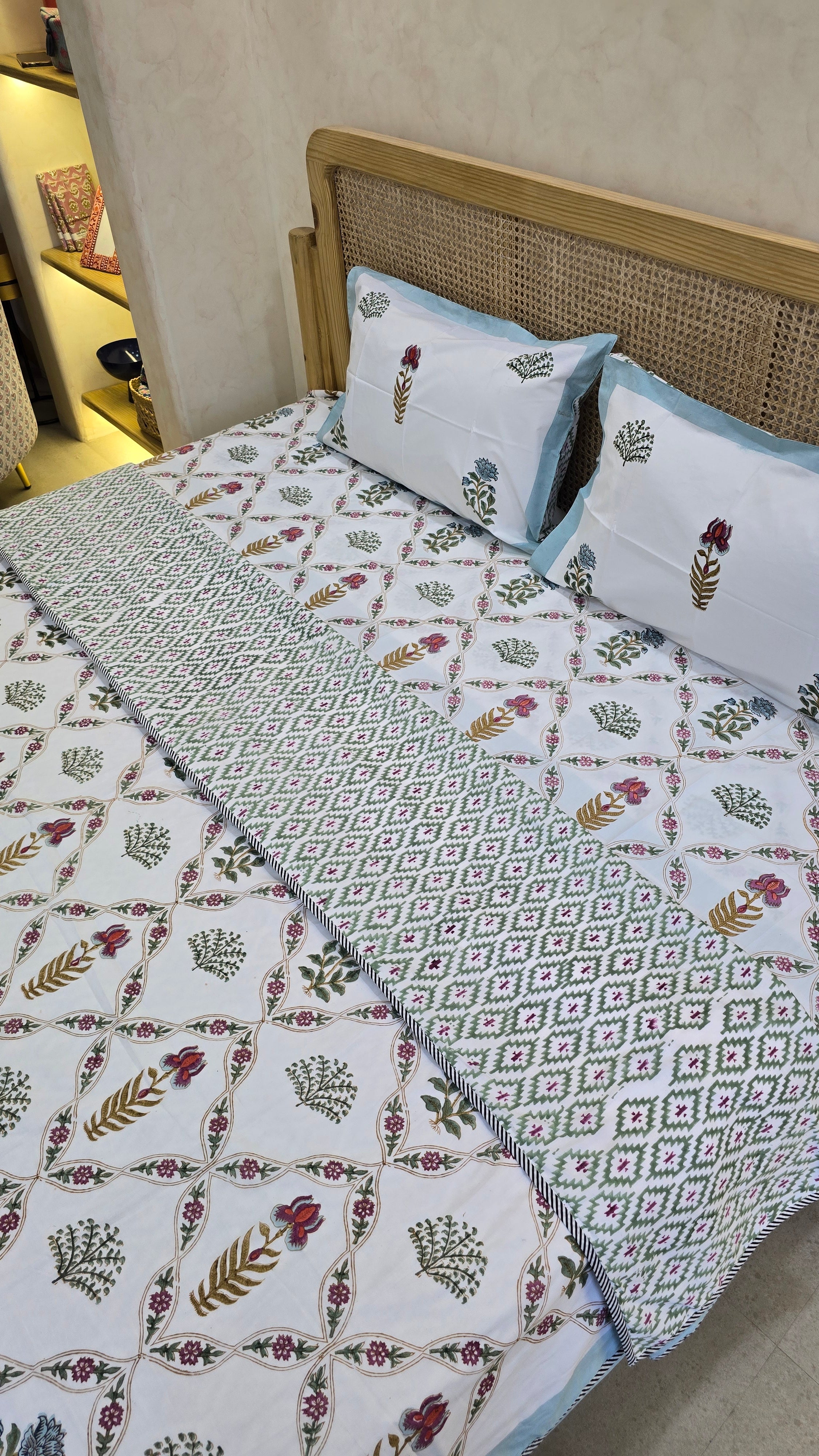 VILASA HANDBLOCK PRINTED DOHAR BEDDING SET