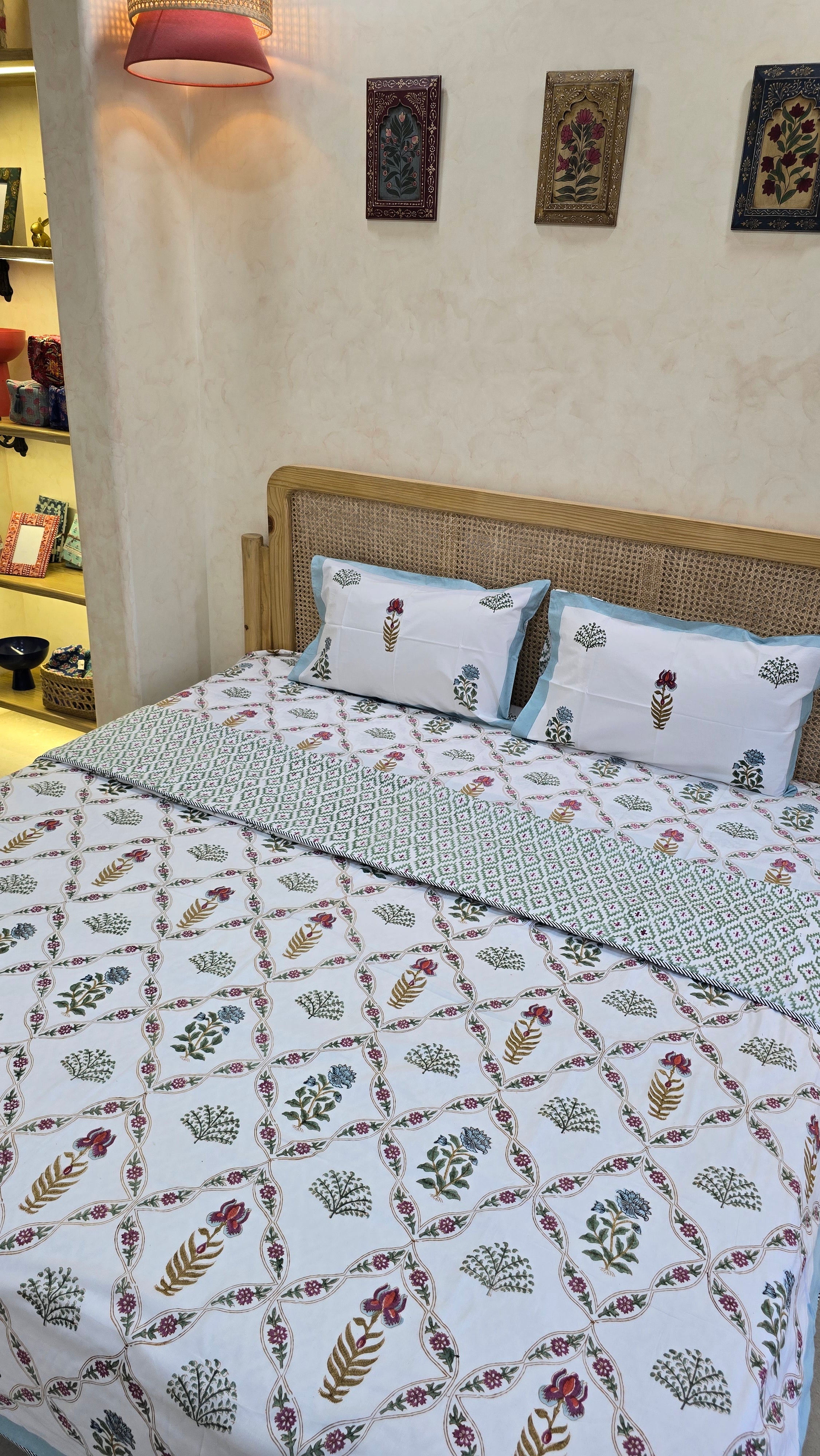 VILASA HANDBLOCK PRINTED DOHAR BEDDING SET