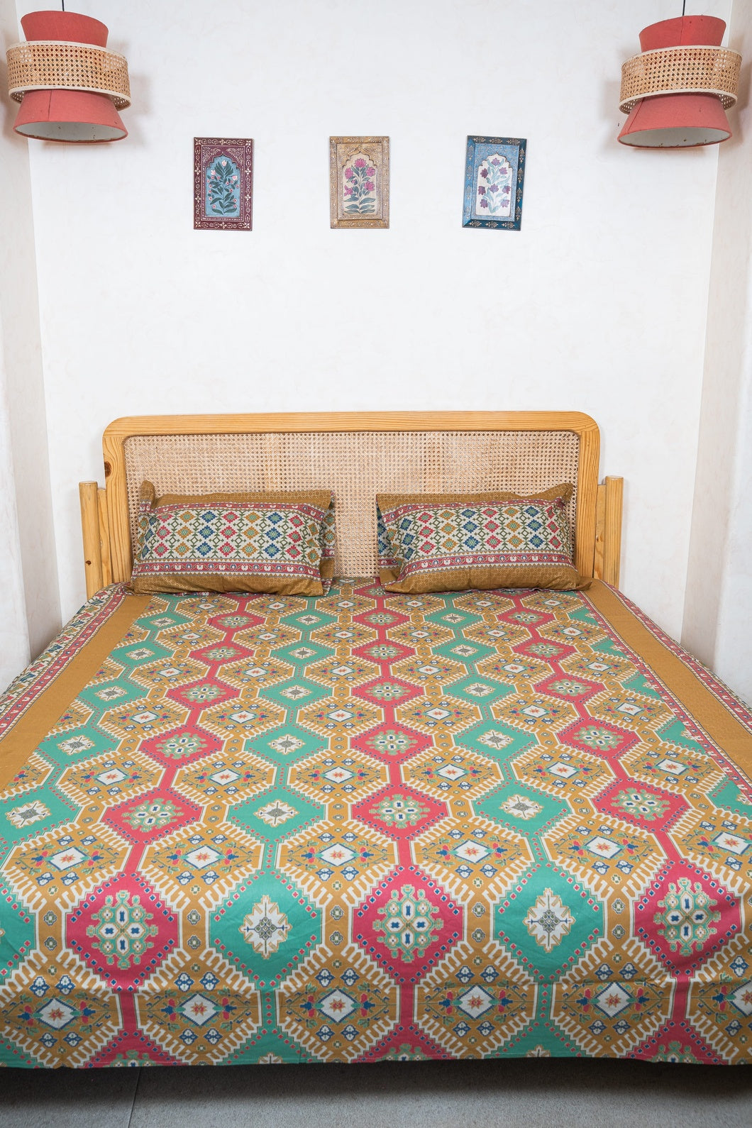 SHALIMAR GOLD BEDSHEET WITH TWO REVERSIBLE PILLOW COVERS
