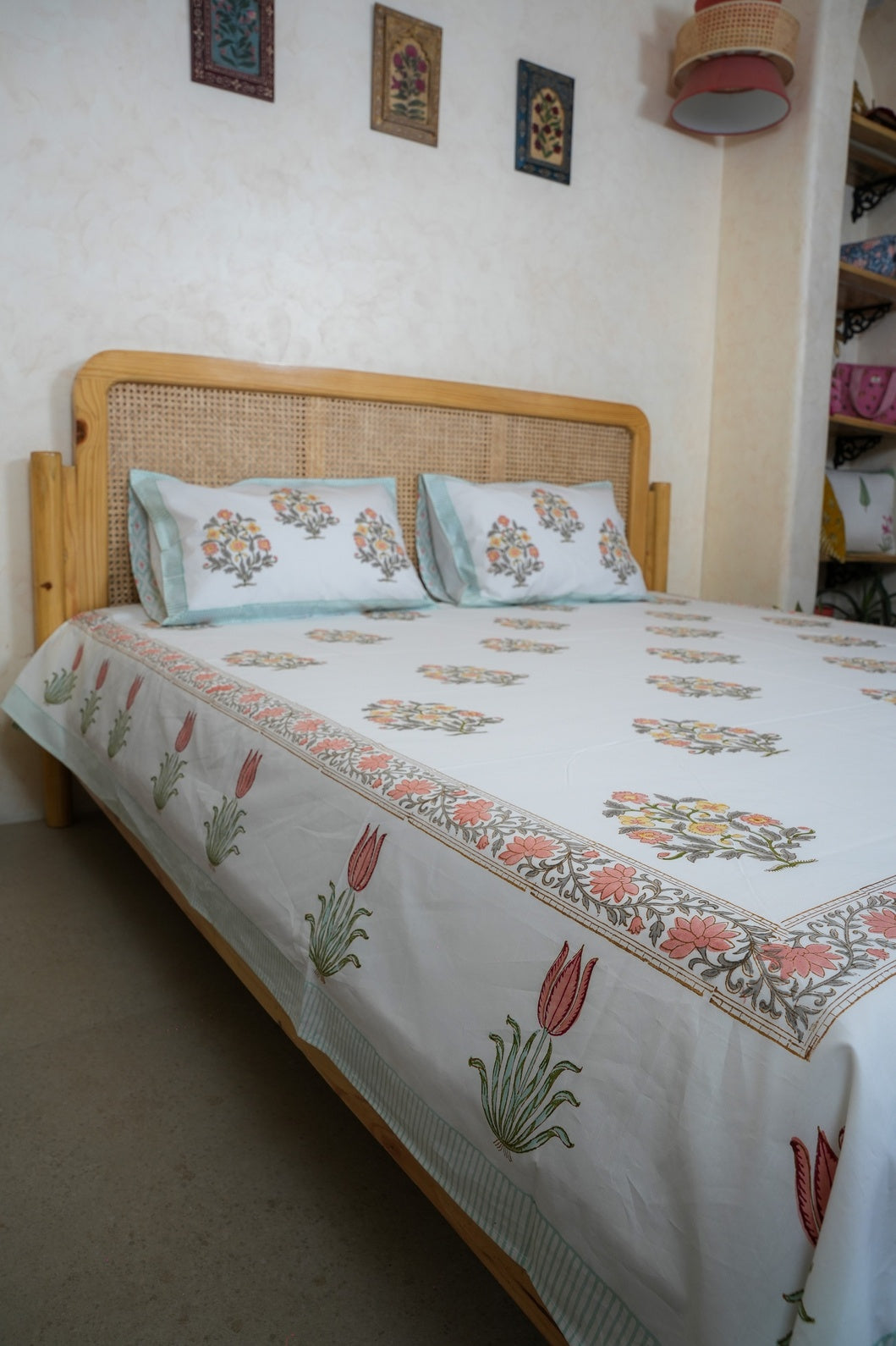 RATI HAND BLOCK PRINTED BEDSHEET WITH TWO REVERSIBLE PILLOW COVERS
