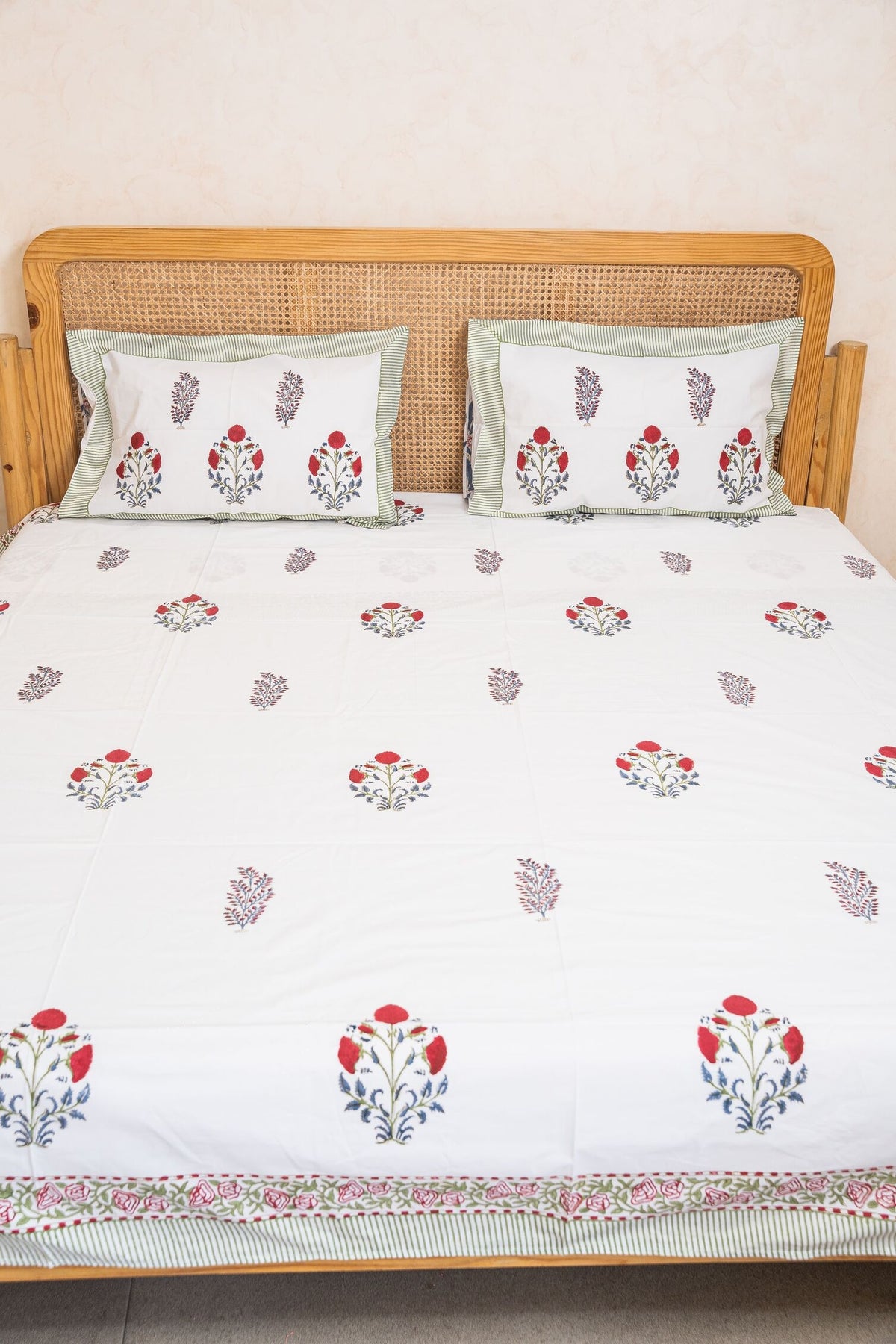 PETALS & POETRY HAND BLOCK PRINTED BEDSHEET WITH TWO REVERSIBLE PILLOW COVERS