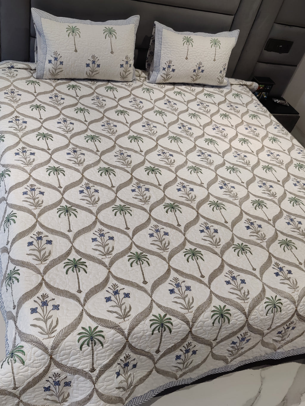 PALM JAAL HANDBLOCK PRINTED QUILTED BEDCOVER