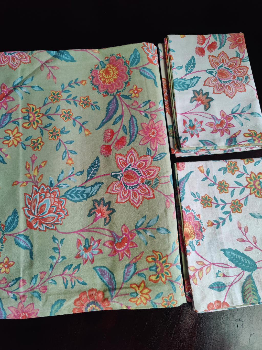 SHALIMAR FLORAL BEDSHEET WITH TWO PILLOW CASES
