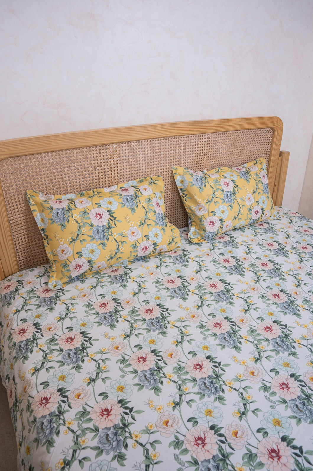 RANGMAHAL PURE COTTON BEDSHEET WITH TWO PILLOW CASES
