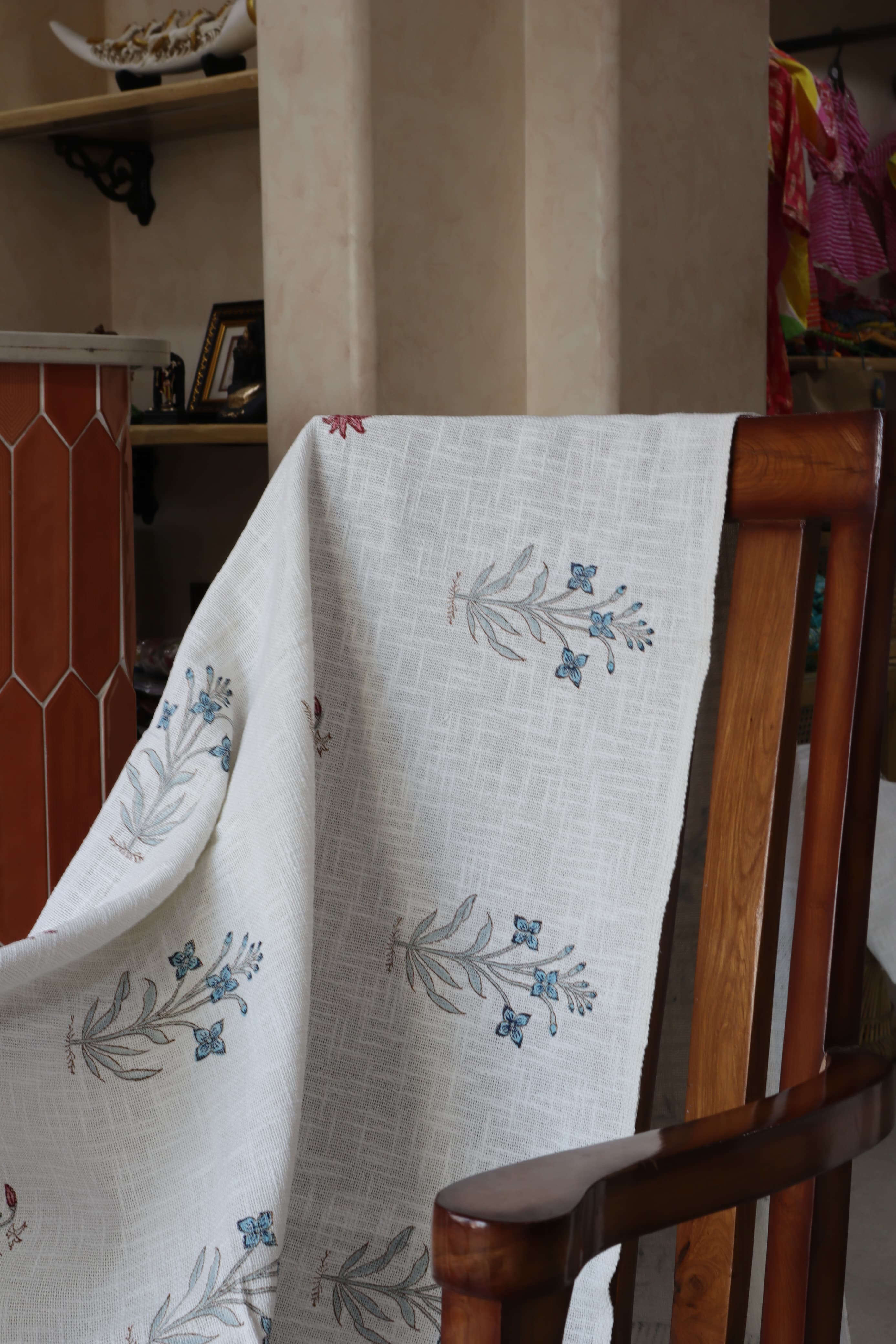 SOFA THROW (50 by 75 Inches)