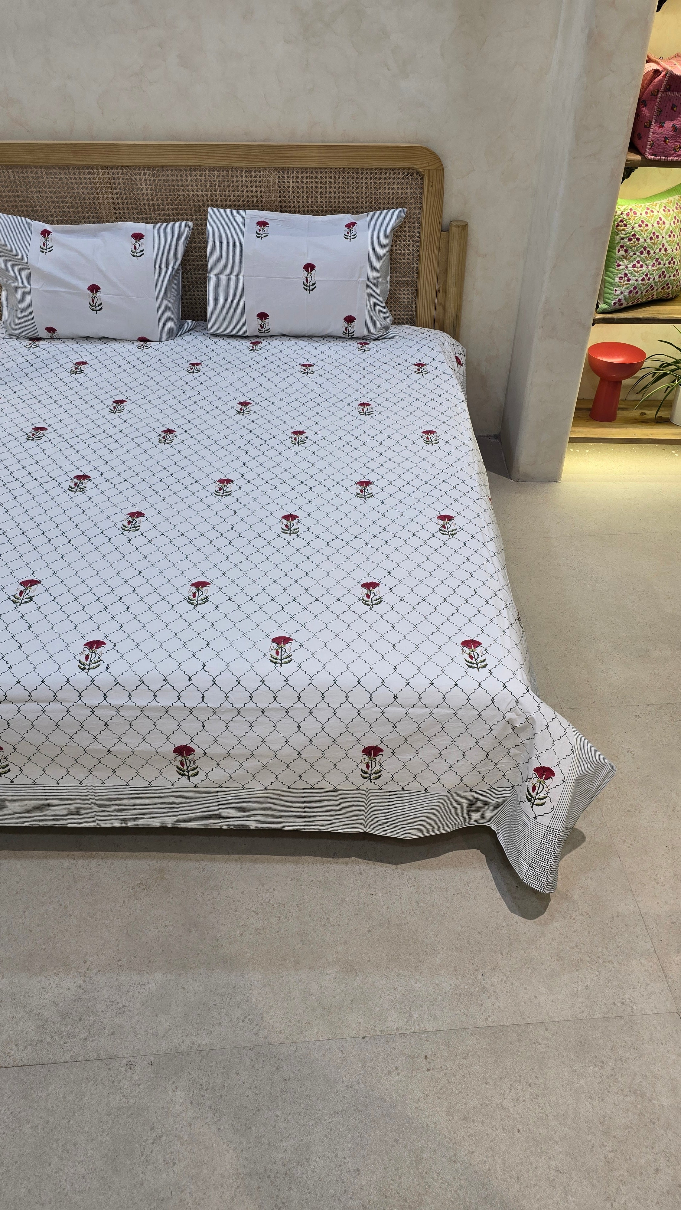 KESHAV HAND BLOCK PRINTED BEDSHEET WITH TWO REVERSIBLE PILLOW COVERS