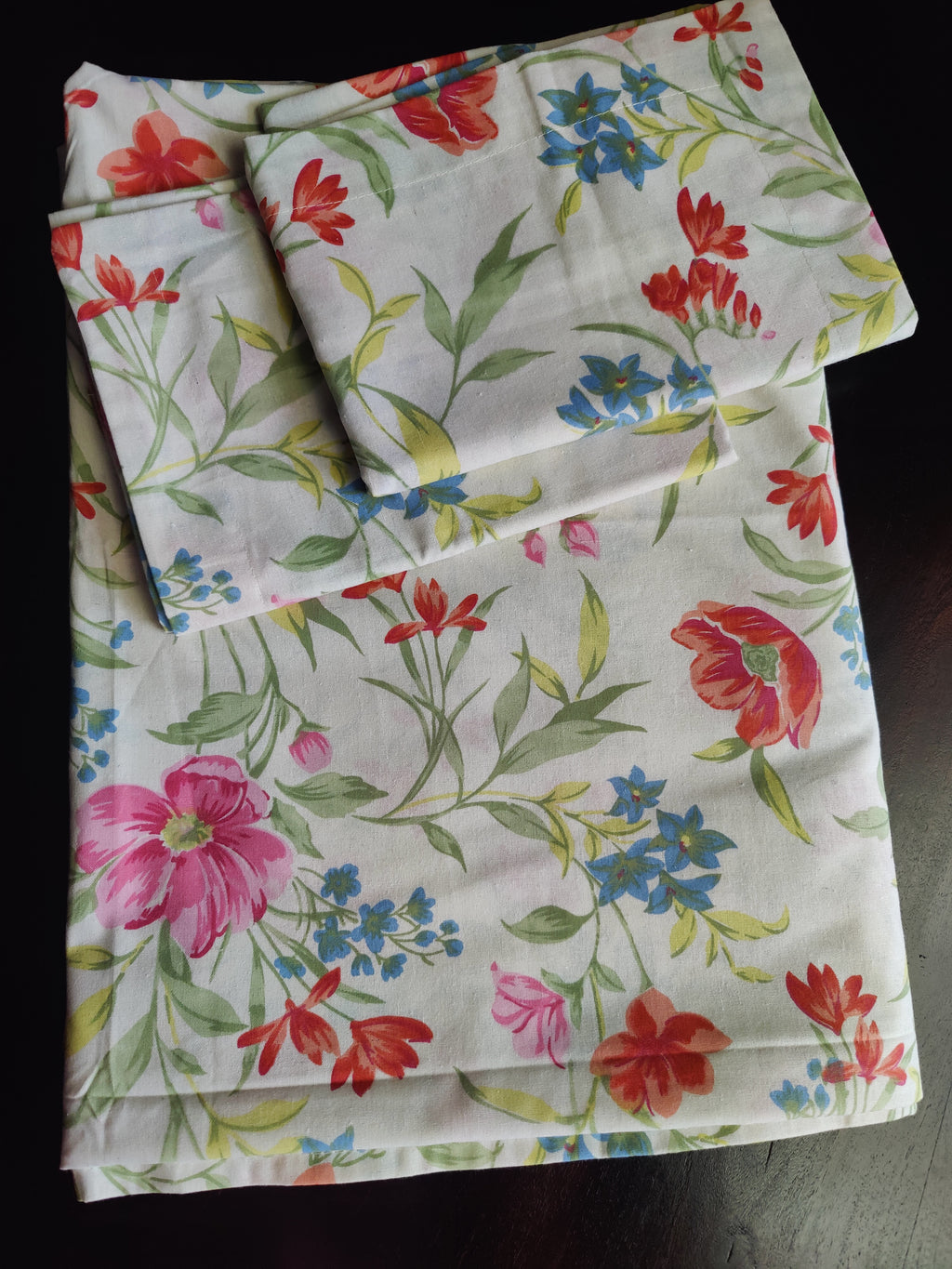 SHALIMAR FLORAL BEDSHEET WITH TWO PILLOW CASES
