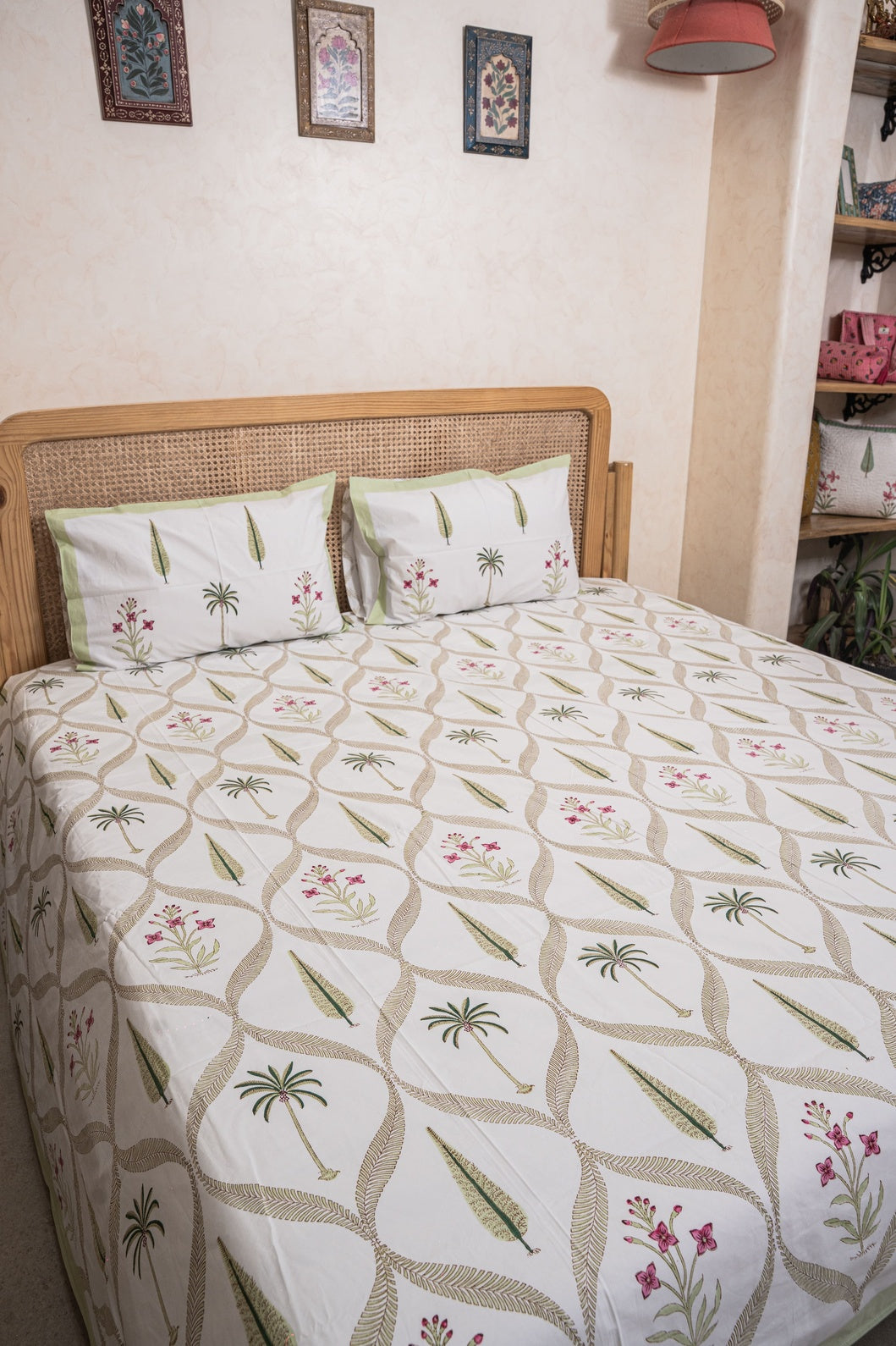 BLUSHING PALM HANDBLOCK PRINTED BEDSHEET WITH TWO REVERSIBLE PILLOW COVERS