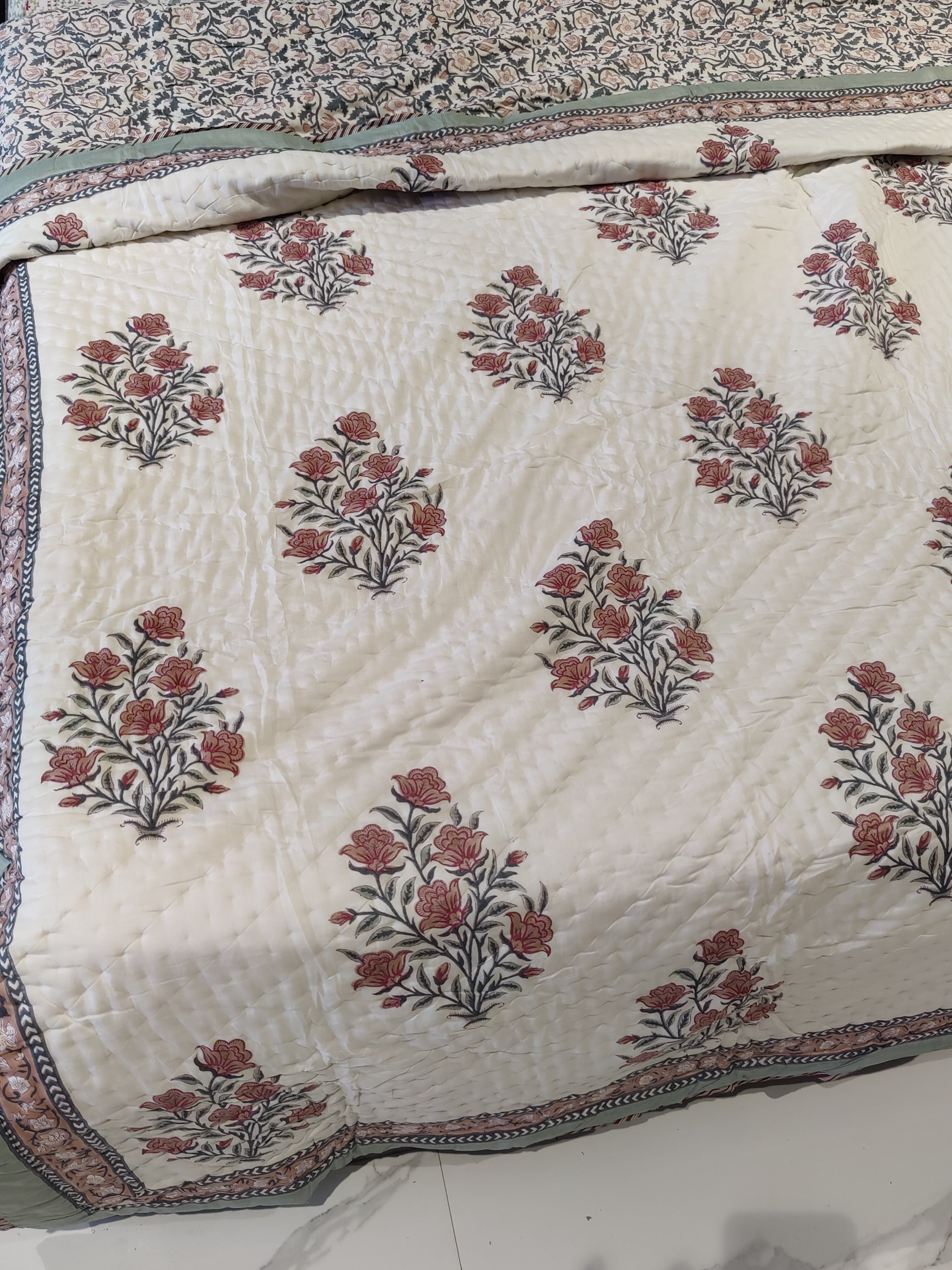 HAND BLOCK PRINTED REVERSIBLE MULMUL QUILT