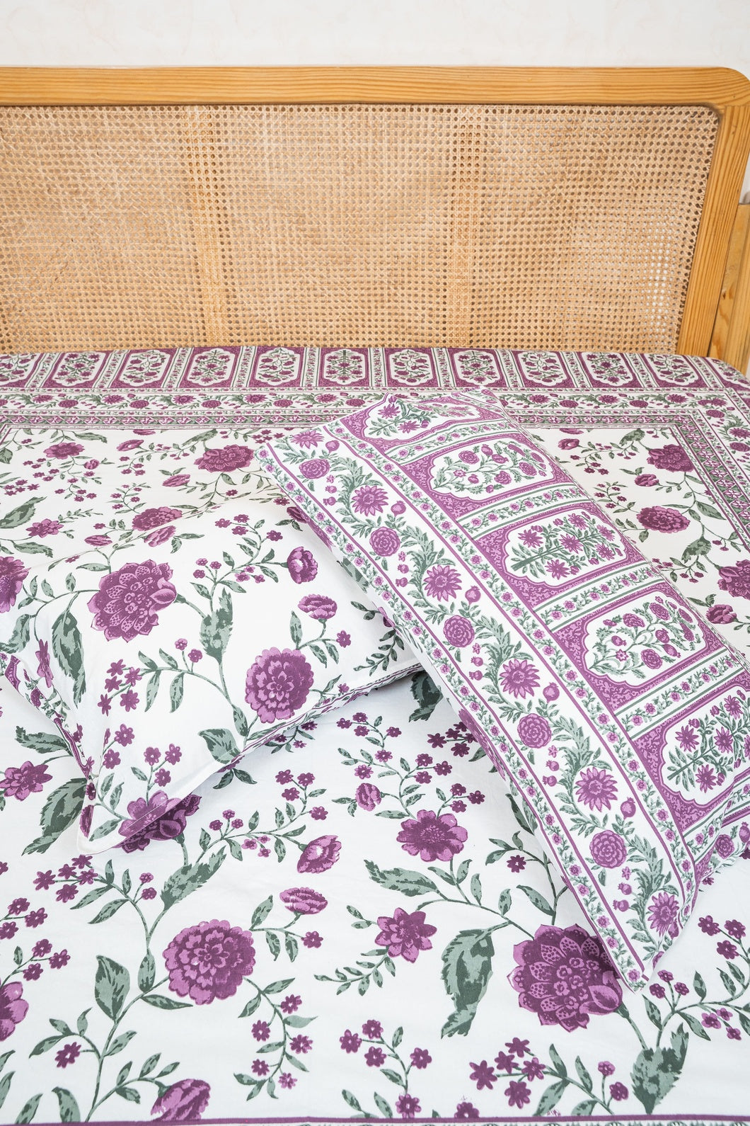 SHALIMAR BEDSHEET WITH TWO REVERSIBLE PILLOW COVERS
