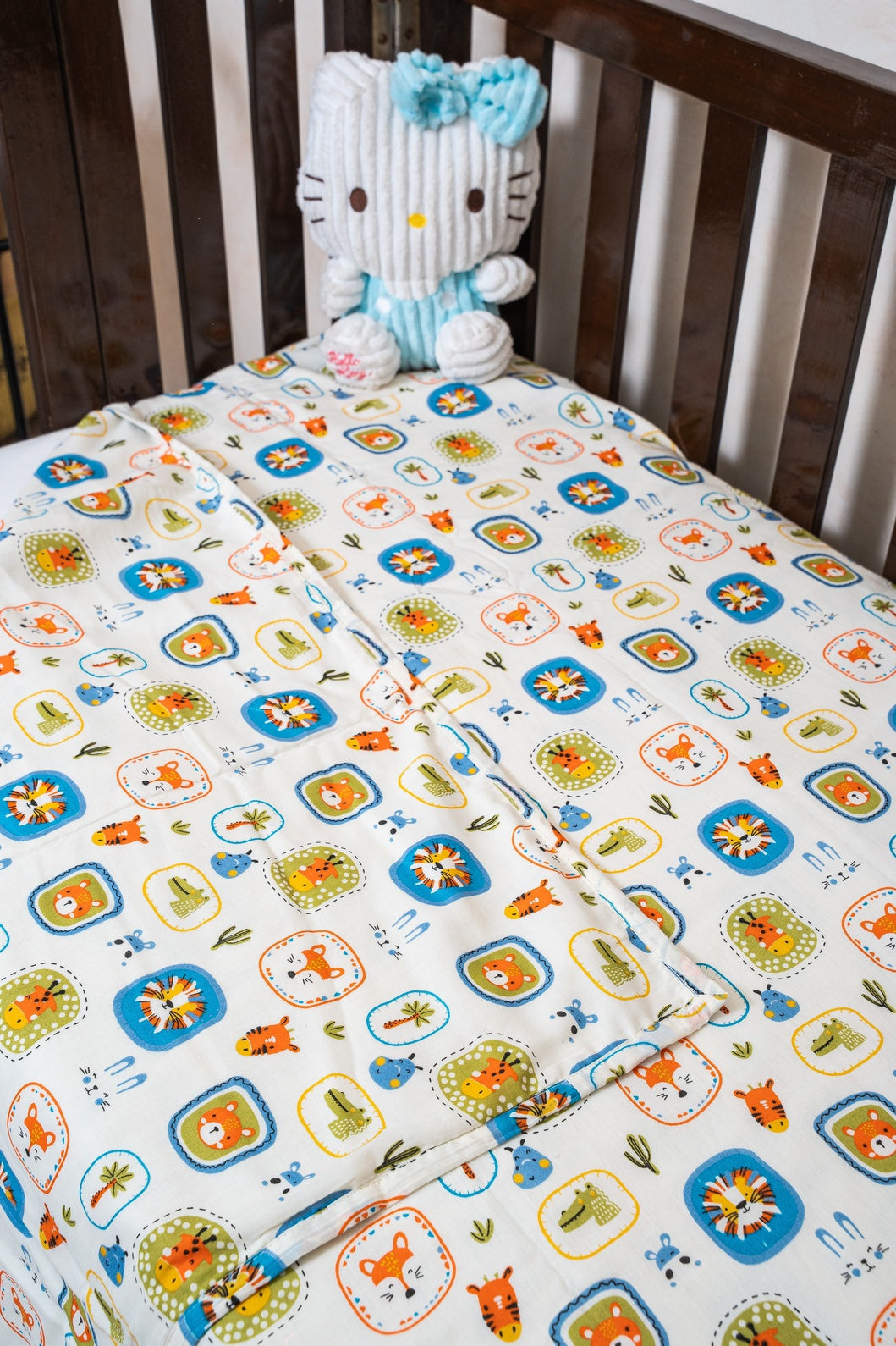 REVERSIBLE MULMUL DOHAR - 42 by 60 INCHES