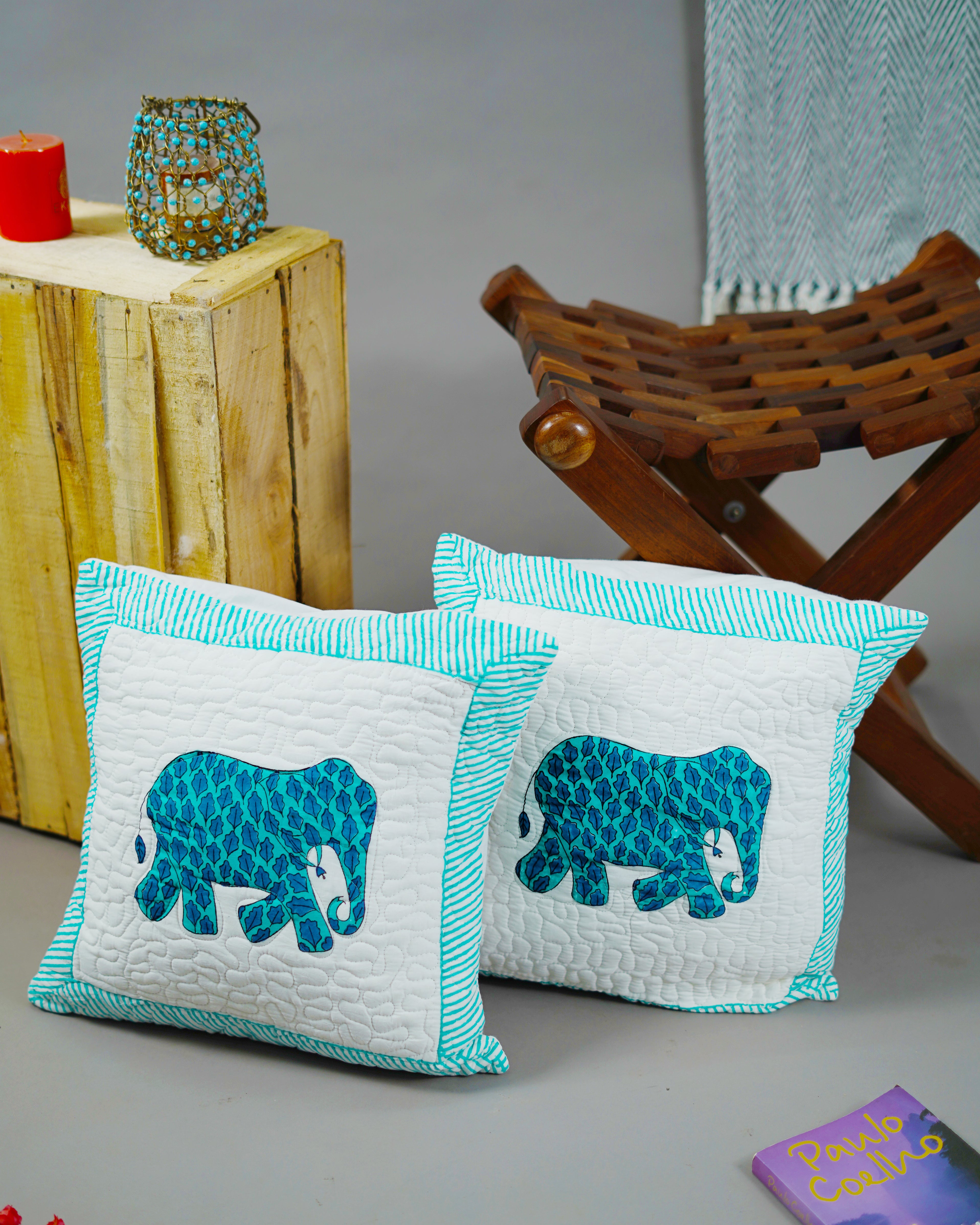 A PAIR OF HAND BLOCK PRINTED 16 BY 16 INCHES CUSHION COVER