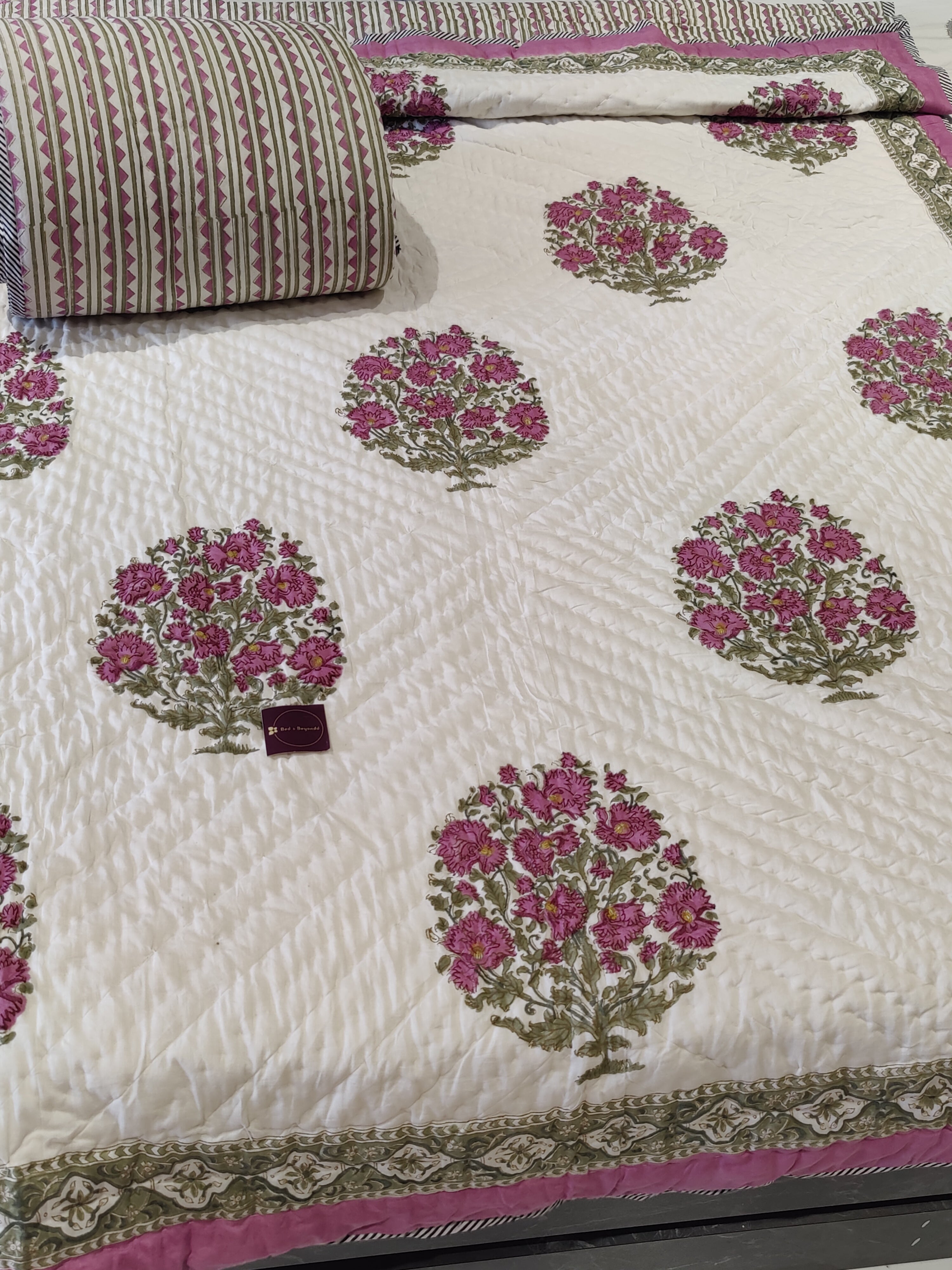 ZURI HANDBLOCK PRINTED REVERSIBLE MULMUL QUILT