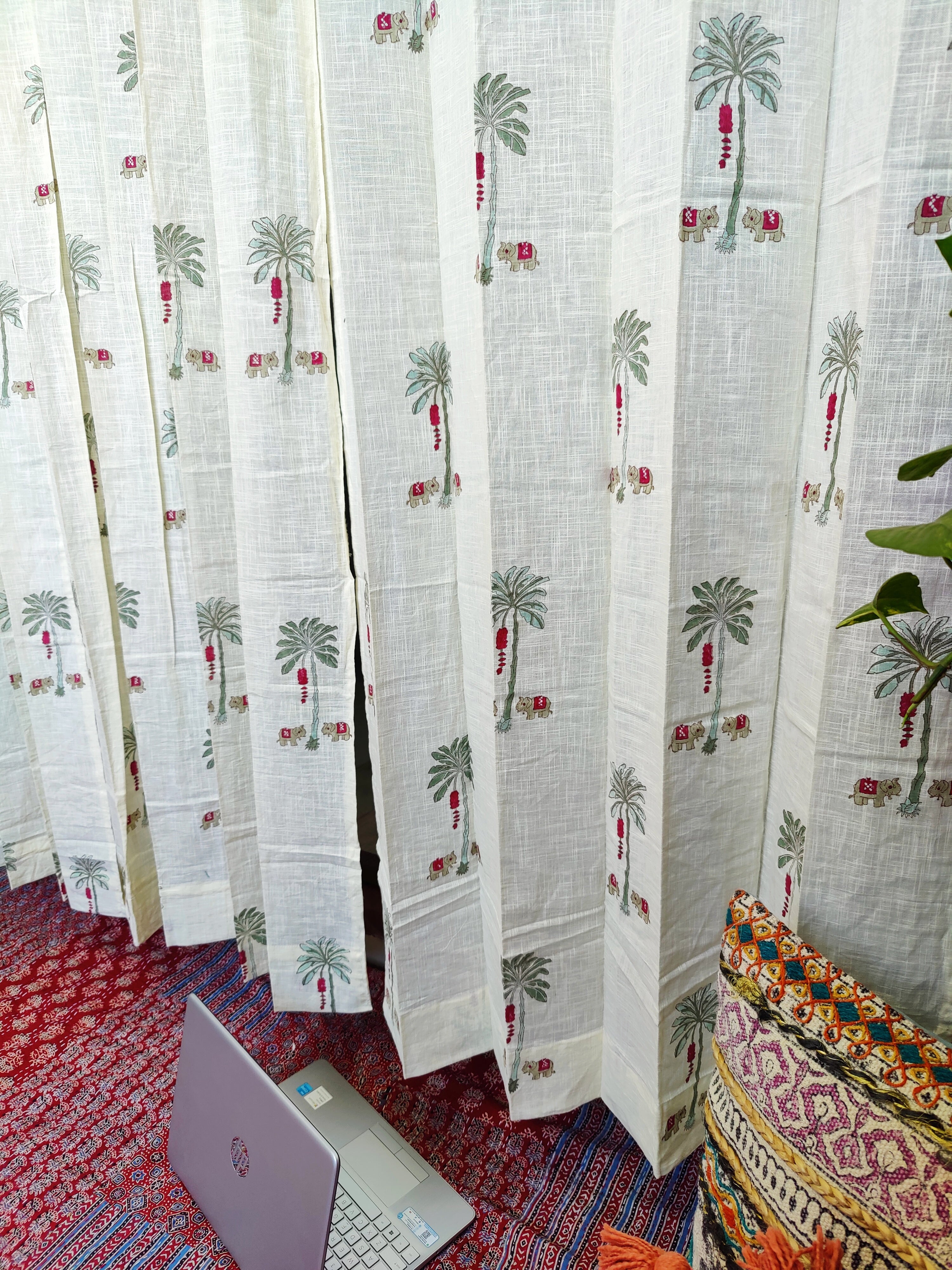 MINI ELEPHANT HANDBLOCK PRINTED CURTAIN