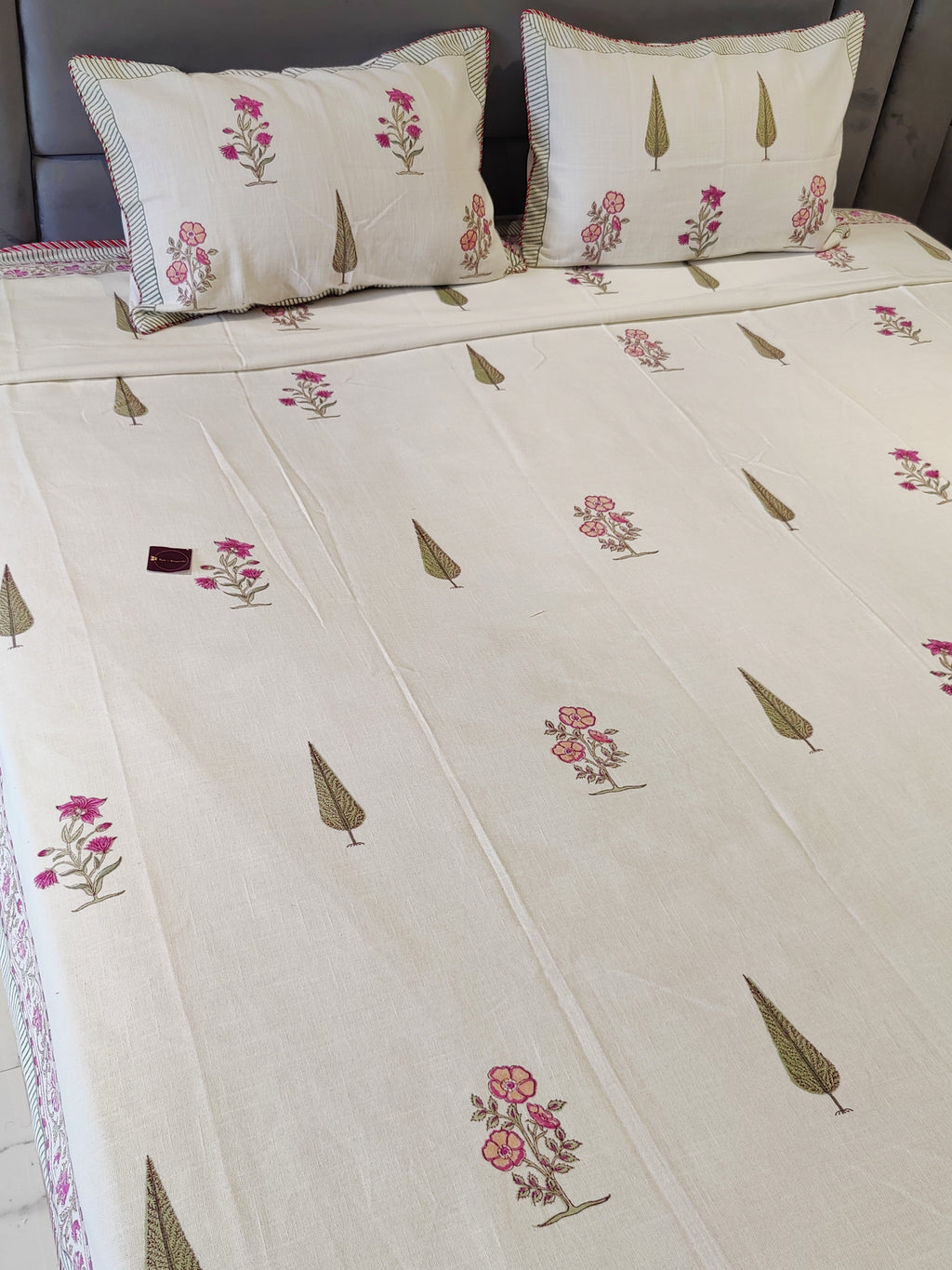 HAND BLOCK PRINTED SLUB BEDCOVER